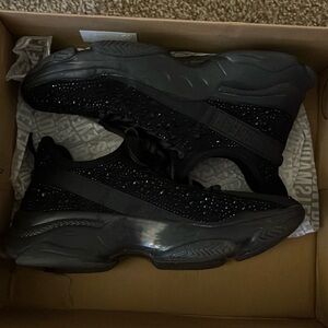 Steven Madden rhinestone sneakers size 9